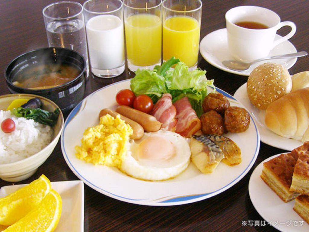 Hotel Tsubame Hills Экстерьер фото