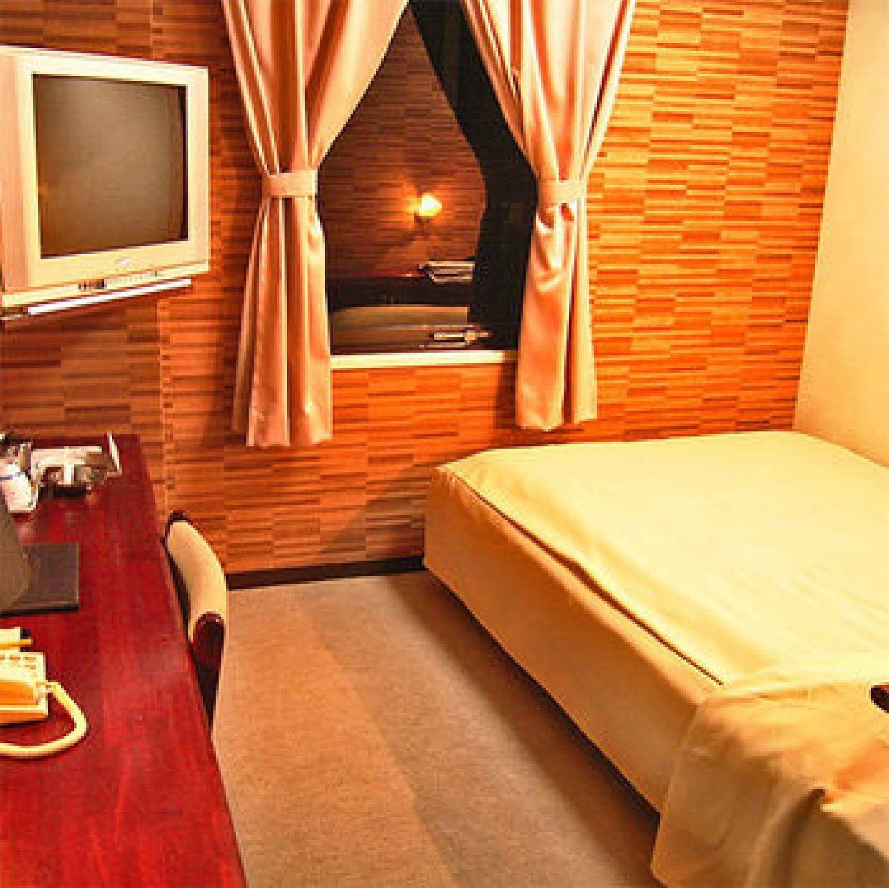Hotel Tsubame Hills Экстерьер фото